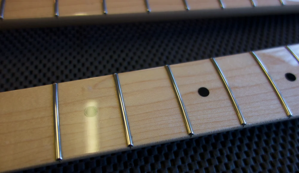 Feline SouthPaw left-handed S-type "woodstock" strat - Image 9