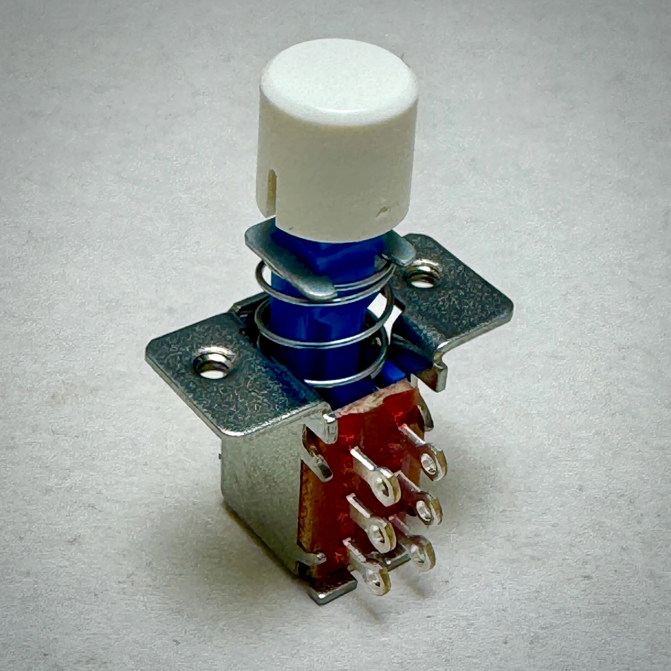 James Tyler or Fender style push button switch - Image 9